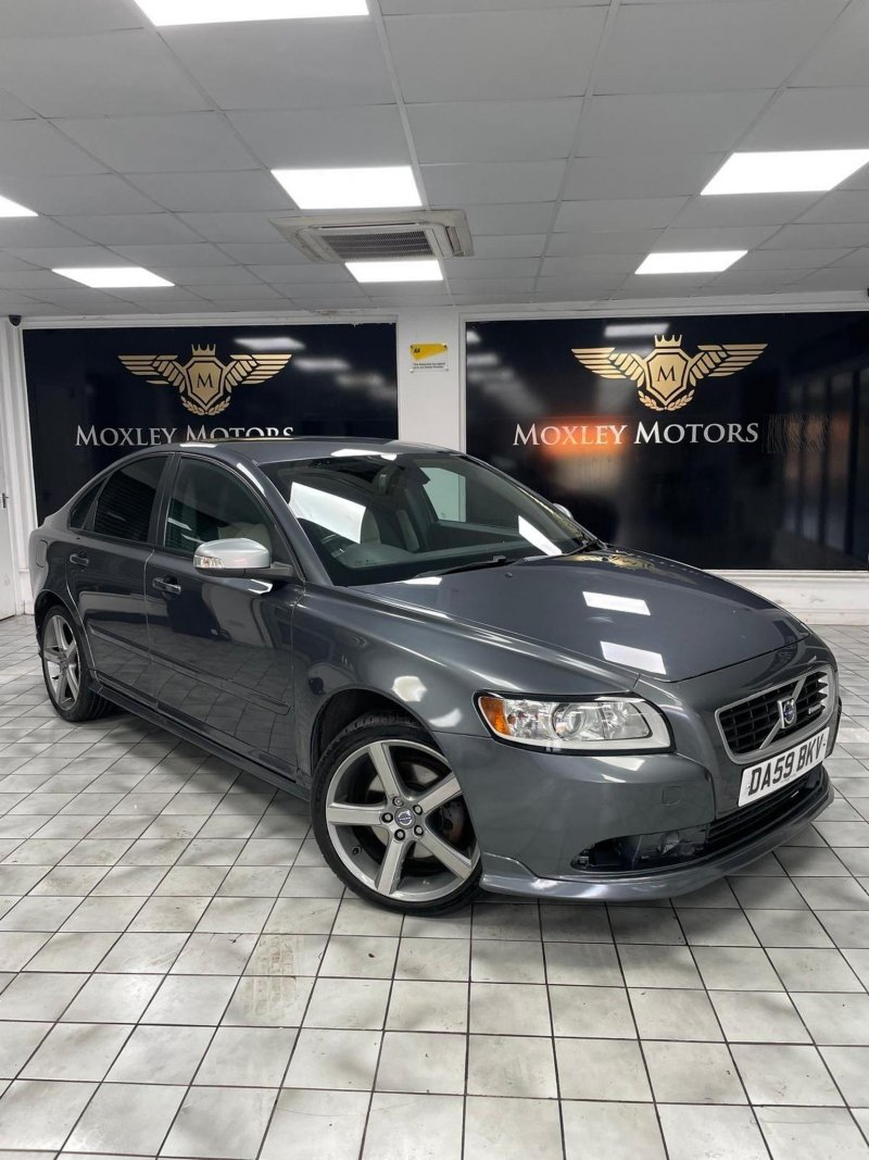 VOLVO S40 2.0D R-Design SE Powershift Euro 4 4dr