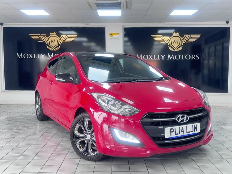 HYUNDAI I30 1.6 Sport Nav Euro 5 3dr